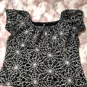 PUG Spiderweb Peasant Top